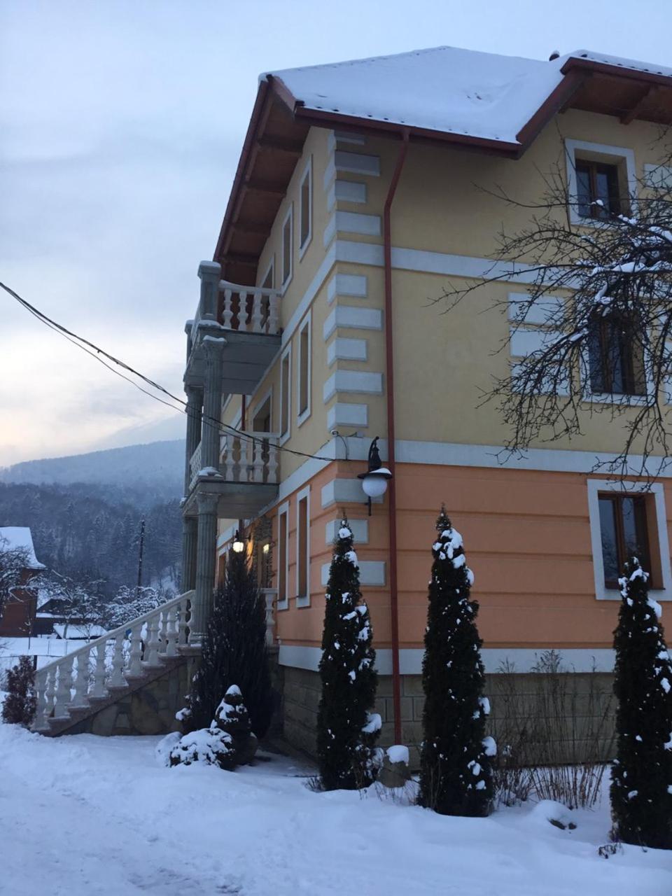 Затишний Дім Yaremche Dış mekan fotoğraf