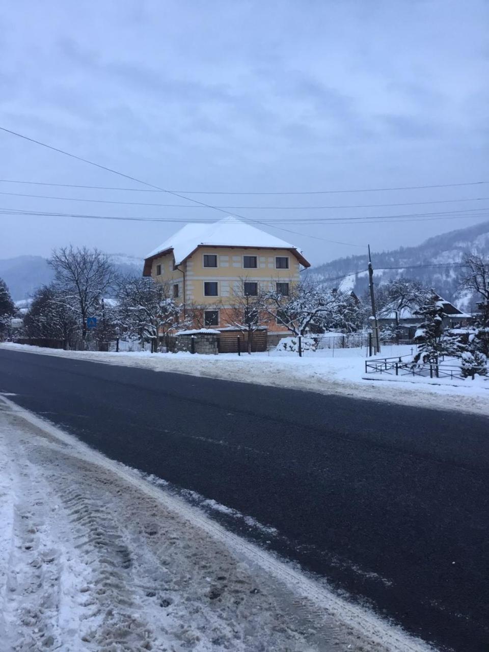 Затишний Дім Yaremche Dış mekan fotoğraf